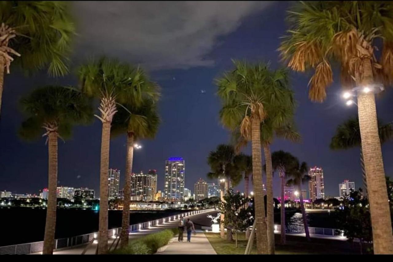 The Hipster Studio In Dtsp St. Petersburg Luaran gambar